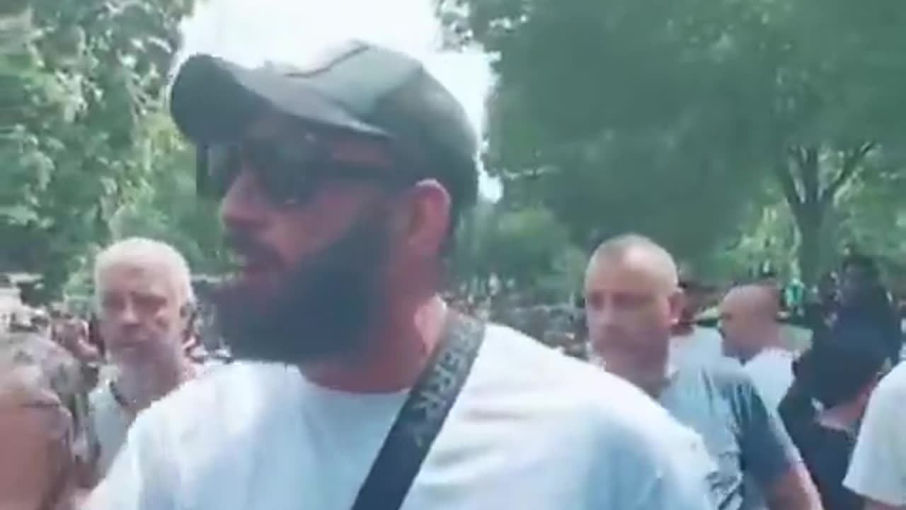 “Allah Akbar! We are Muslims, if the police kiII us we have the right to kiII.