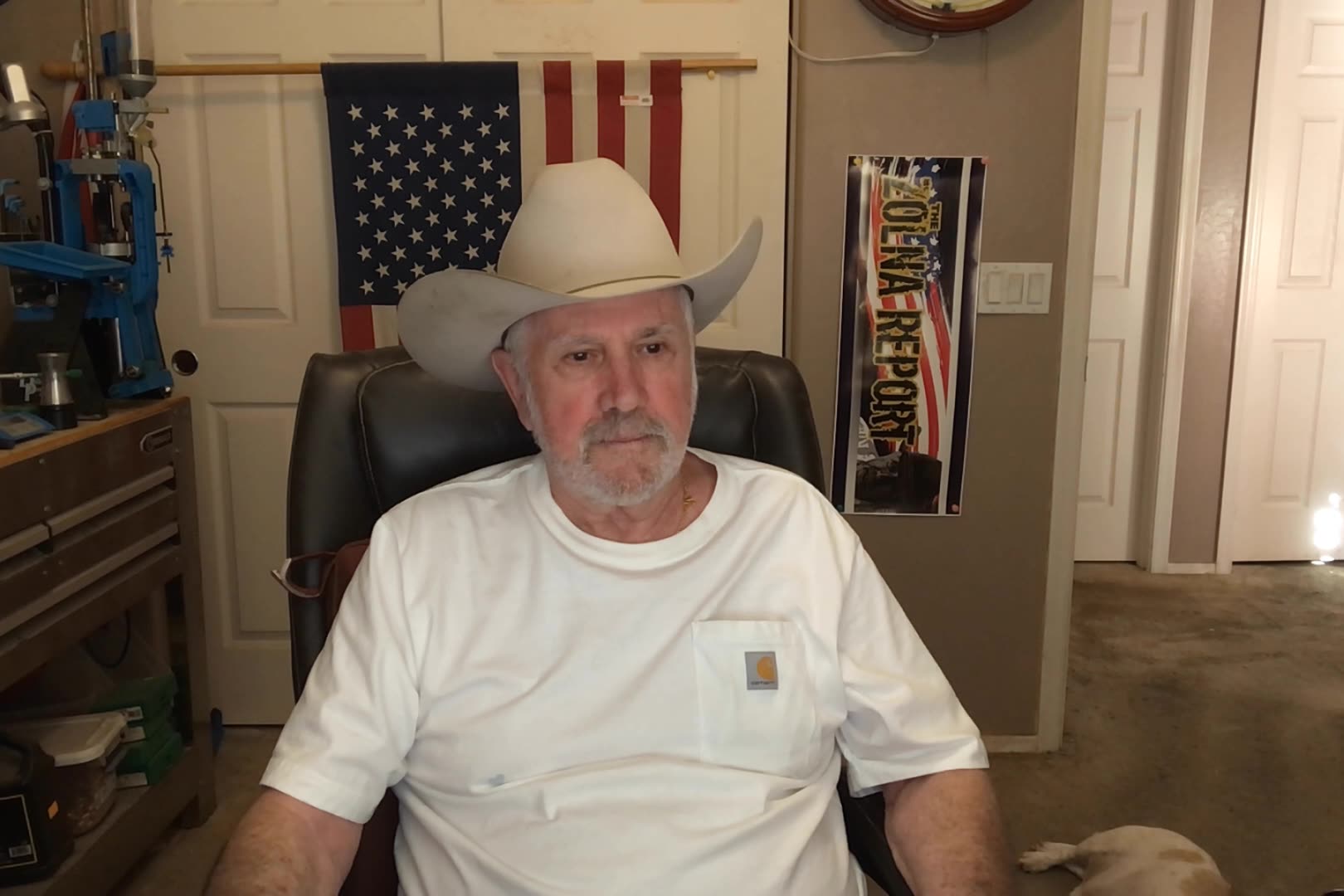 F-16 Thunderbird Pilot Safely Ejects From Troubled Jet, That Crashes In California Desert!