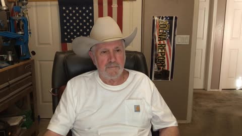 F-16 Thunderbird Pilot Safely Ejects From Troubled Jet, That Crashes In California Desert!