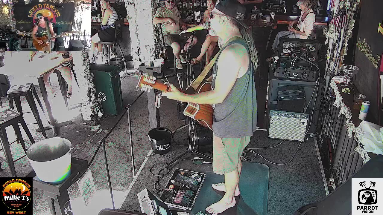 LIVE Music Everyday!