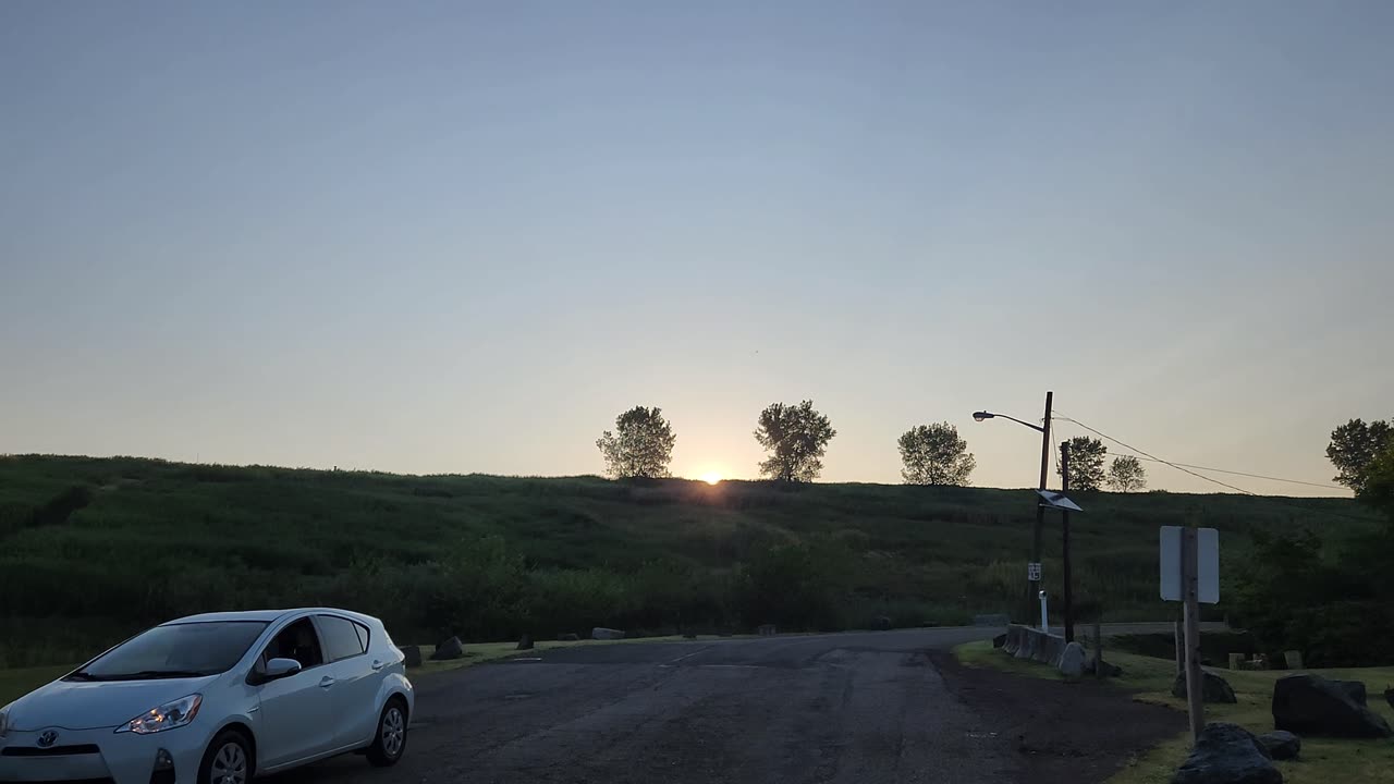 sunrise 🌅 over the landfill