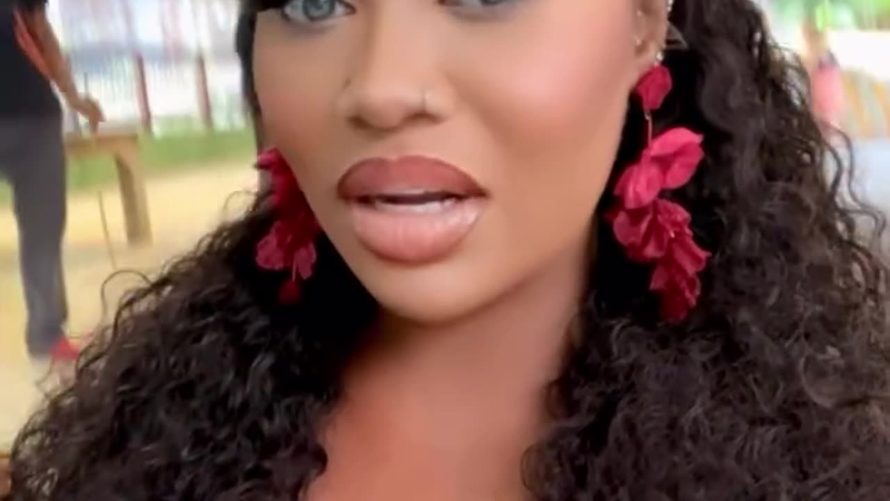 @VeeSidika