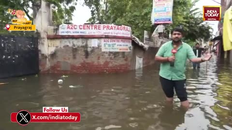 Uttar_Pradesh_Flood_Fury__Prayagraj_Submerged,_Residents_Await_Aid___India_Today_News