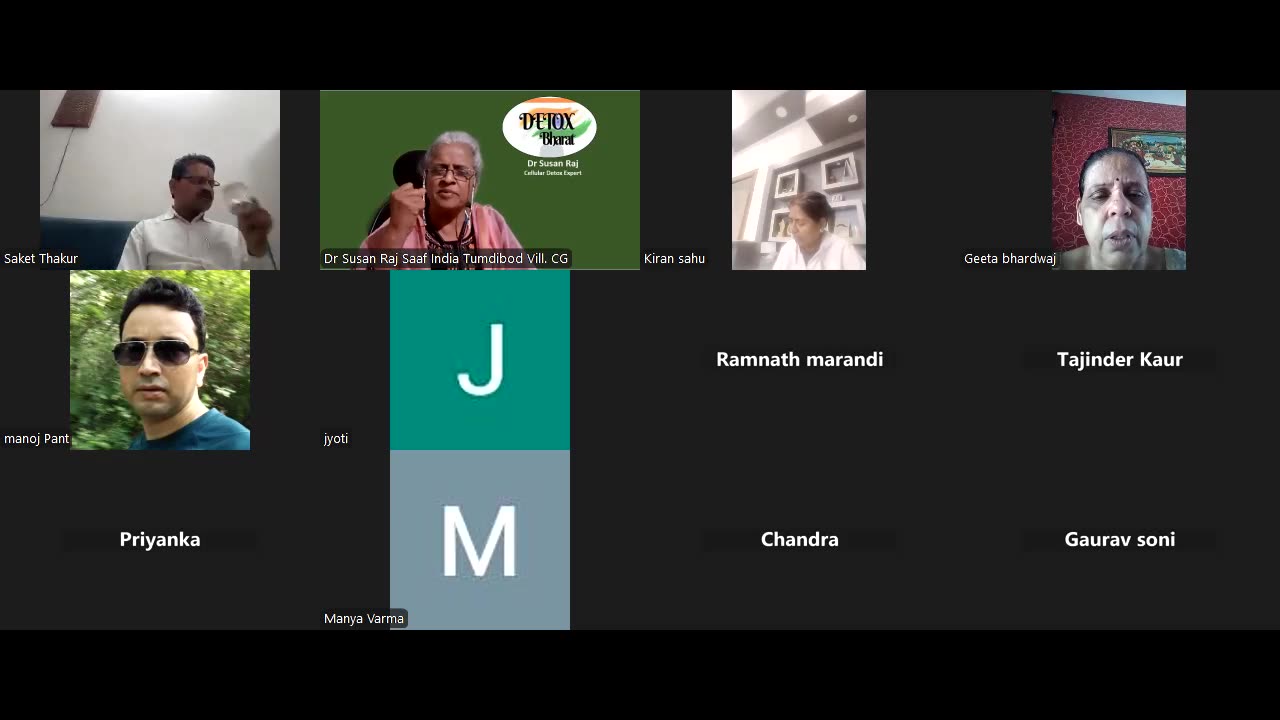 Geeta Bharatdwaj in Group consultation with Dr Susan Raj