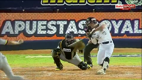 Eduardo Torrealba respondió con la casa llena