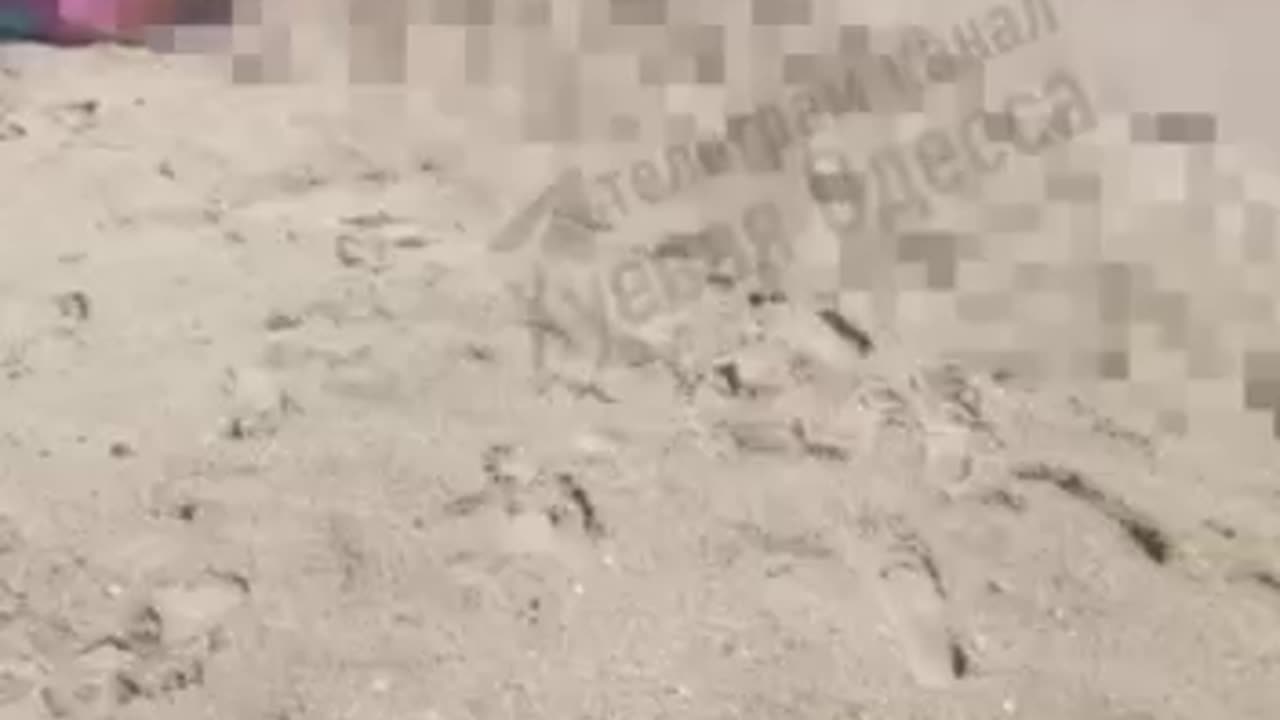 Mine Explodes Along Odessa Beach During Peak Vacation Season on the Black Sea, Killing 2