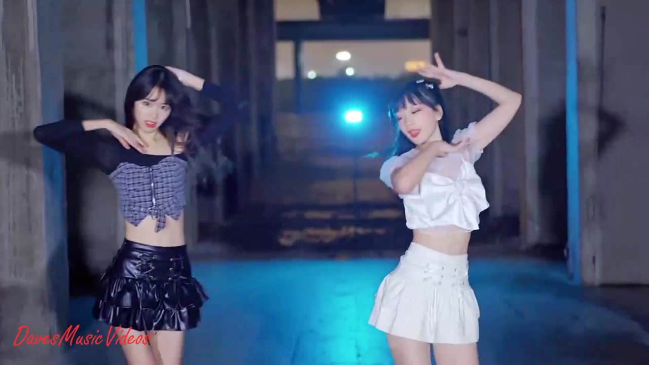 The O'Jays. Love Train