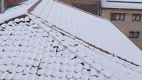 Está nevando en mi pueblo, que belleza