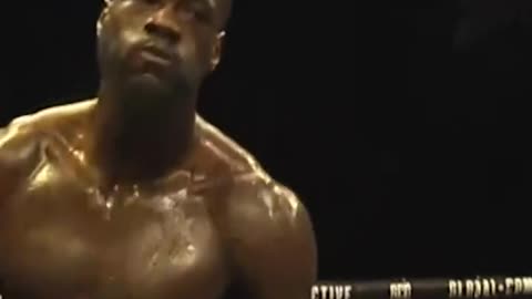 Wilder with the patented right hand 💣