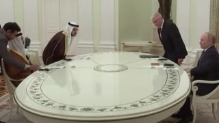 Putin dialoga con el vice primer ministro de los Emiratos Árabes Unidos