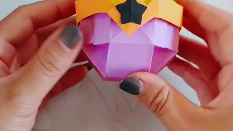 GIFT BOX USING PAPER