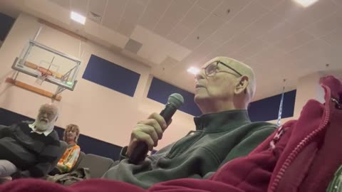 USA: Frontline Missions President, Heidi Winter visits Pastor Dick Strutz in Anchorage.