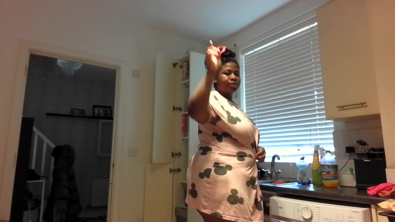 check out my cute move