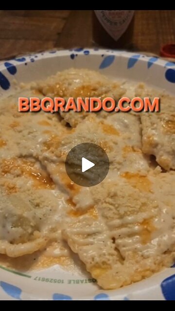 Tabasco 🌶 on Alfredo Ravioli 😋