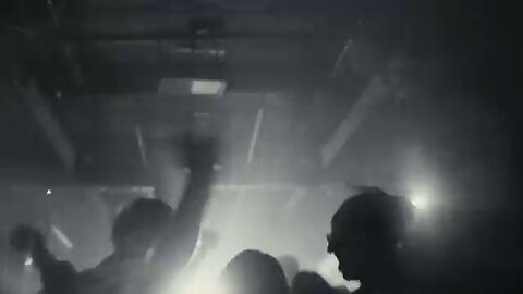 Becky_Hill,_Chase___Status_-_Disconnect__Official_Video_(360p)