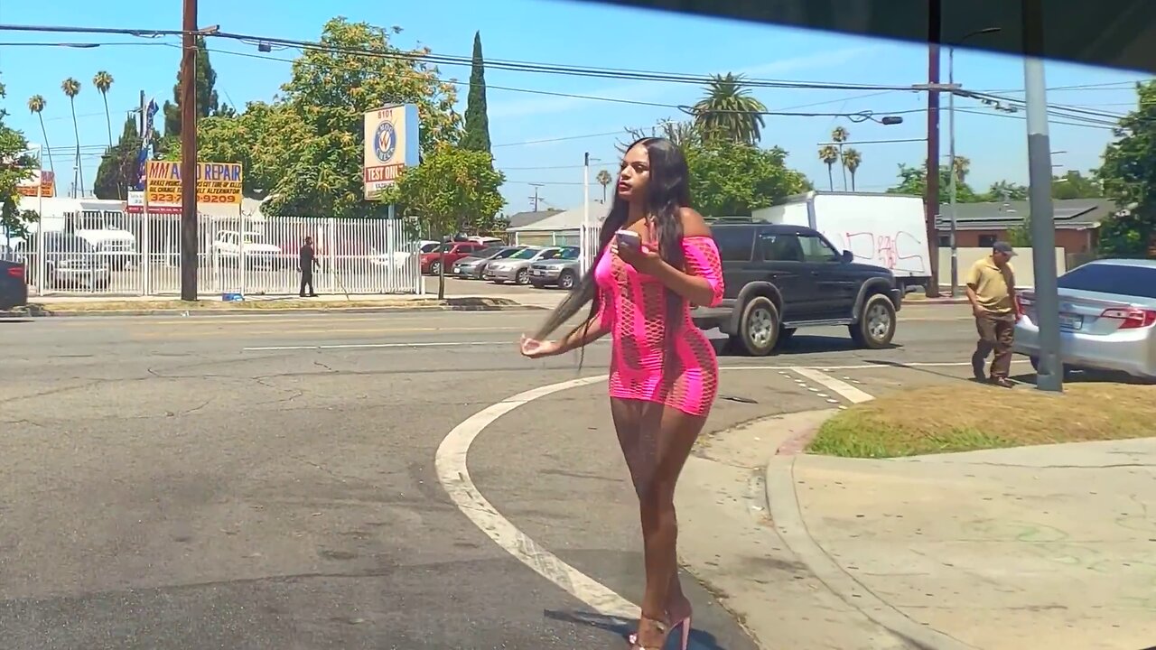 Los Angeles, In The Streets