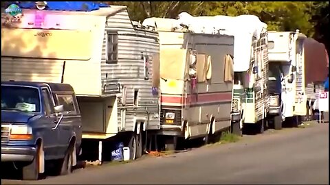 MILLIONS OF AMERICANS LIVING IN CARS AND RVS AS RENTS AND MORTGAGES ARE SO HIGH - PART 1 ⚔️