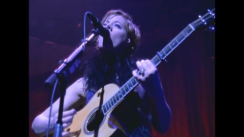 Sarah McLachlan - Hold On - Live - 1999 - 720p