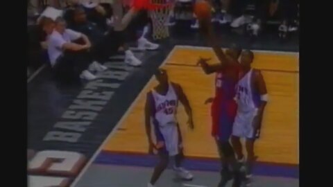 Elton Brand 23 Points 6 Ast @ Suns, 2001-02.