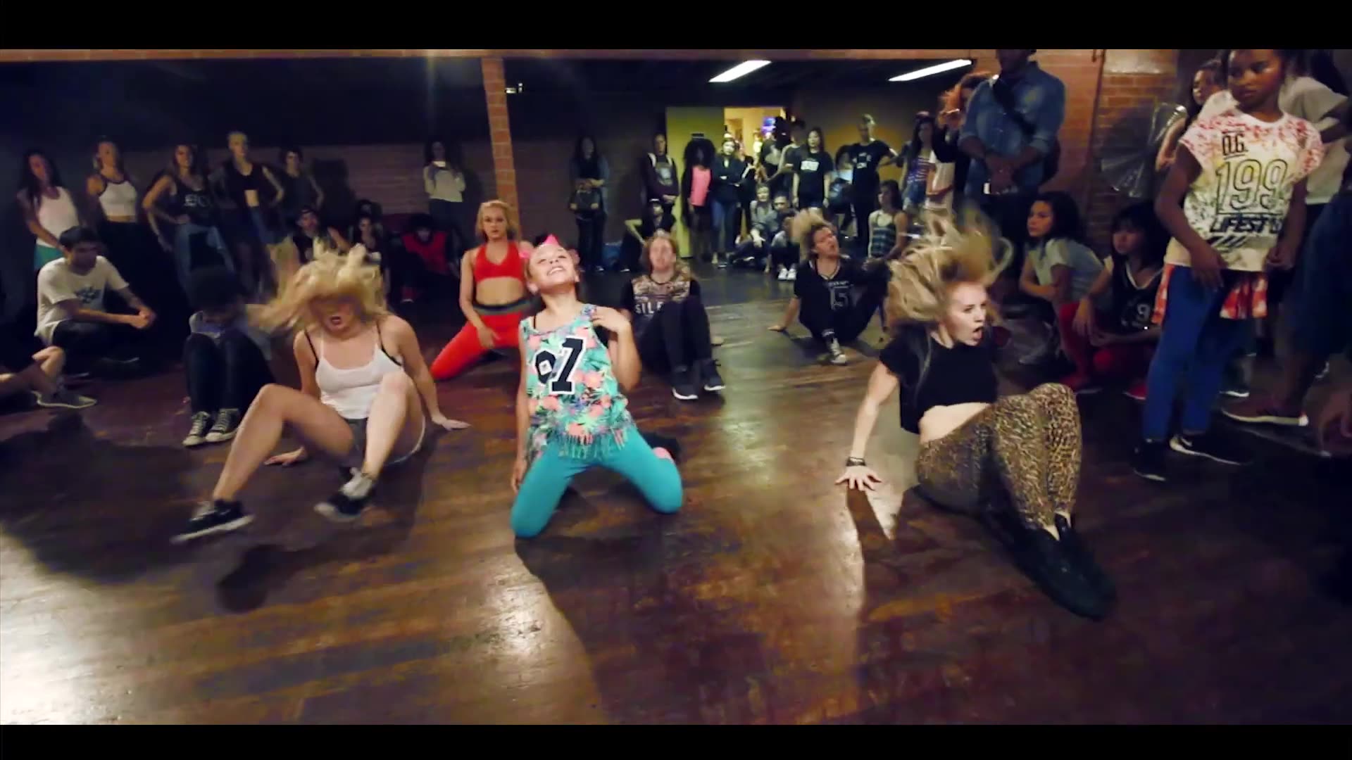 PASS THAT DUTCH - JOJO GOMEZ