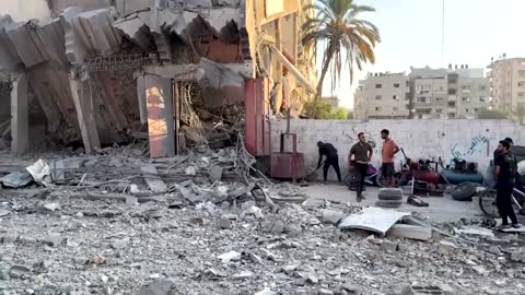 Israeli airstrikes on Qatar targeted Hamas leaders, officials say
