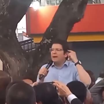 Assassination attempt on Colombian Presidential Candidate