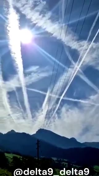 Enfant, je n'avais jamais vu un ciel quadrillé comme celui-ci… réveille toi #geoinginerie