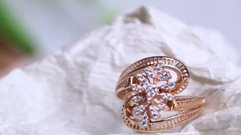 18k Rose gold Ladie's lucia ring 💍 new collection 🌸