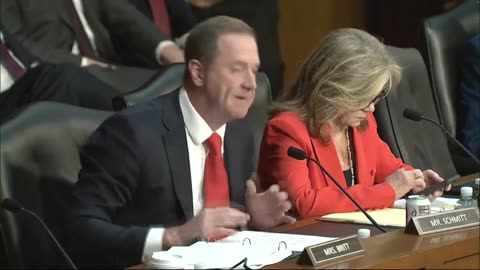 Left-wing Violence vs. Right-wing Violence - Senator Eric Schmitt