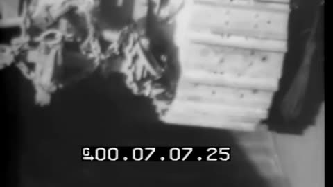INVASION & BOMBARDM... - INVASION & BOMBARDMENT OF GUAM; LANDING CRAFT UNDERWAY UNDER - 428-npc-5227