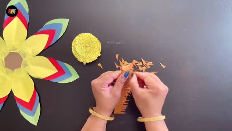 Beautiful and Easy Paper Wall Hanging / Paper Craft For Home Decoration / Unique Wall Hanging / DIY