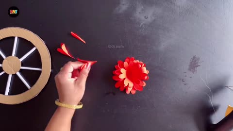 Beautiful and Easy Paper Wall Hanging / Paper Craft For Home Decoration / Unique Wall Hanging / DIY