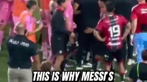 Messi's bodyguard attacked a footballer