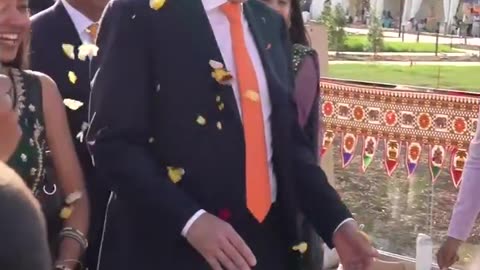 PM Albozo loves his pajeets