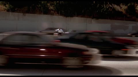 Eddie Murphy & Steve Martin, Bowfinger-crossing the highway #stevemartin #eddiemurphy