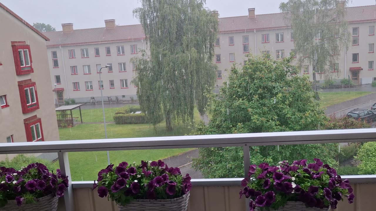 Regn över Örebro 23 Juni 2025