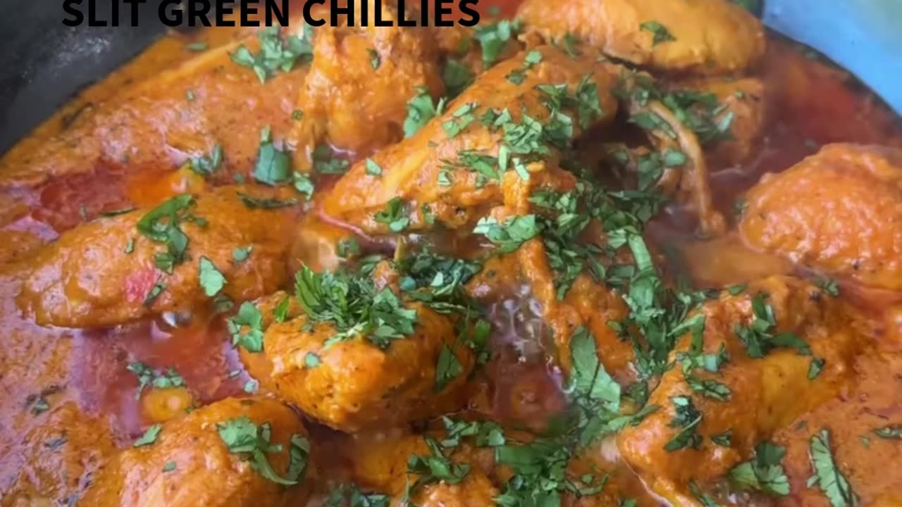 Chicken Tikka Karahi 🍗🔥 | Smoky, Spicy & Bursting with Flavor! | @ London Life