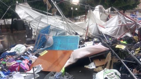 Meteo Puglia, a Bisceglie tempesta improvvisa devasta la piazza