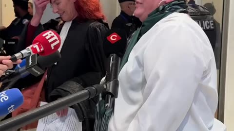 Amandine Roy, alias la mOntgOlfière 💭🎈 devant le tribunal de Paris [Flokossama]