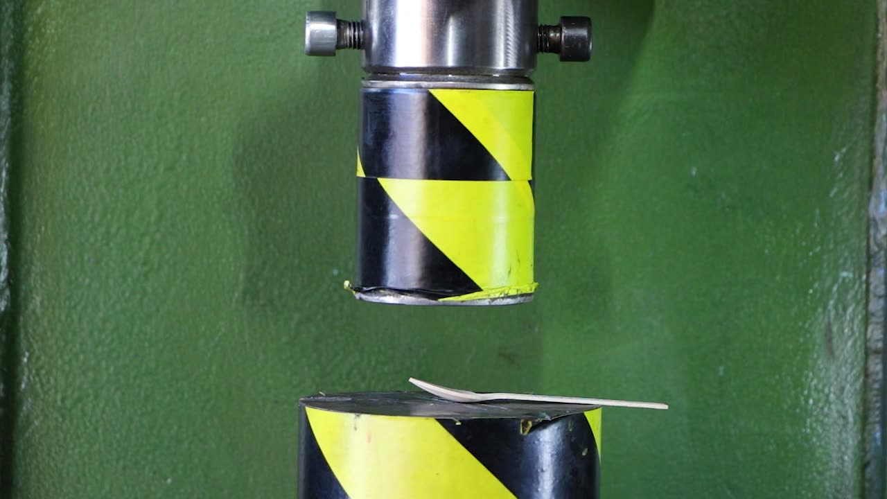 Hydraulic Press vs