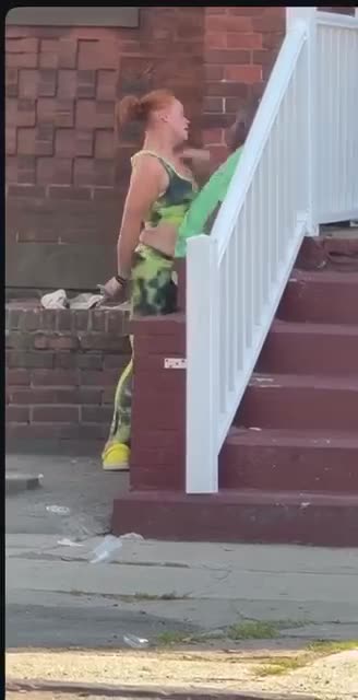 mudshark and negro tweaking on meth REALLY bad