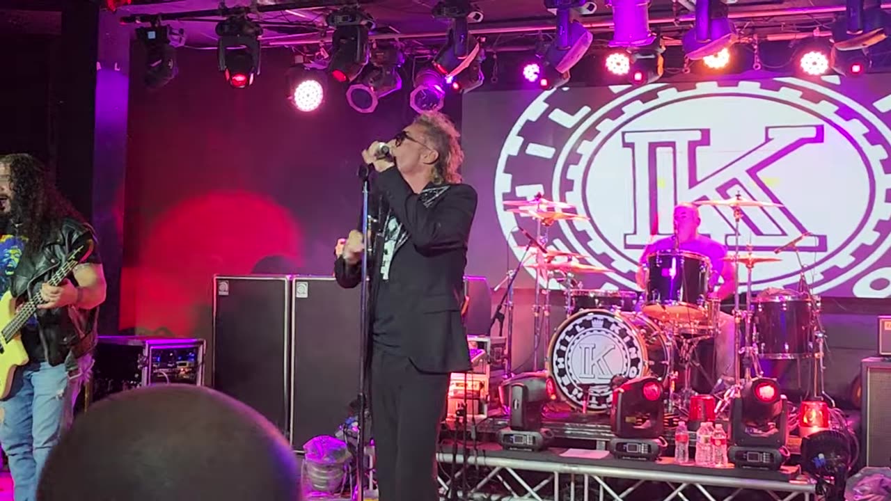 King of the hill ( live)