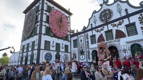 LIVE: Santo Cristo Procissão da Mudança Ponta Delgada, São Miguel Açores Portugal - 24.05.2025