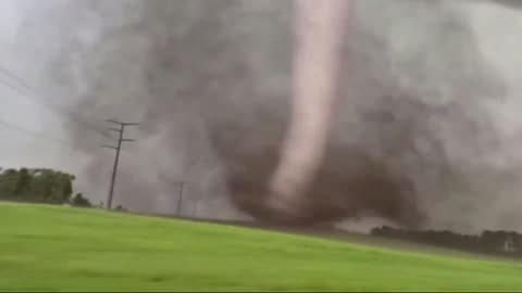 A massive tornado hits Gary, South Dakota.