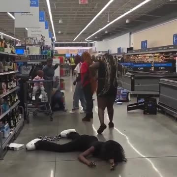 Donkey Kong Chimpout In Walmart With Lakeishas