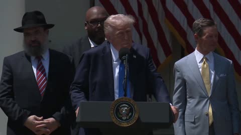 BREAKING NEWS! President Donald Trump NEWS TODAY!