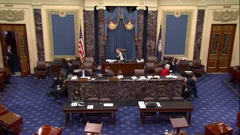 Senate holds rare Sunday session as government shutdown continues