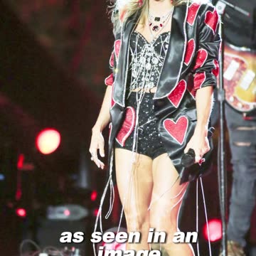 Carrie Underwood Stuns Live at 2023 CMT Music Awards in Austin – Full Performance - WorldEye