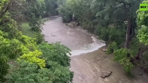 Stunning video shows how quickly water level rose in deadly TEXAS FLOOD — NY Post