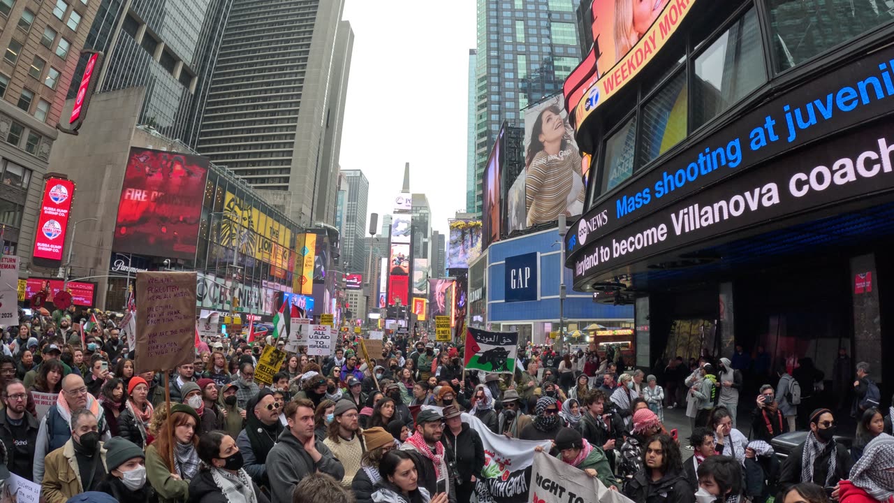 "PALESTINE LAND DAY" in Times Square. + National March on Washington DC.